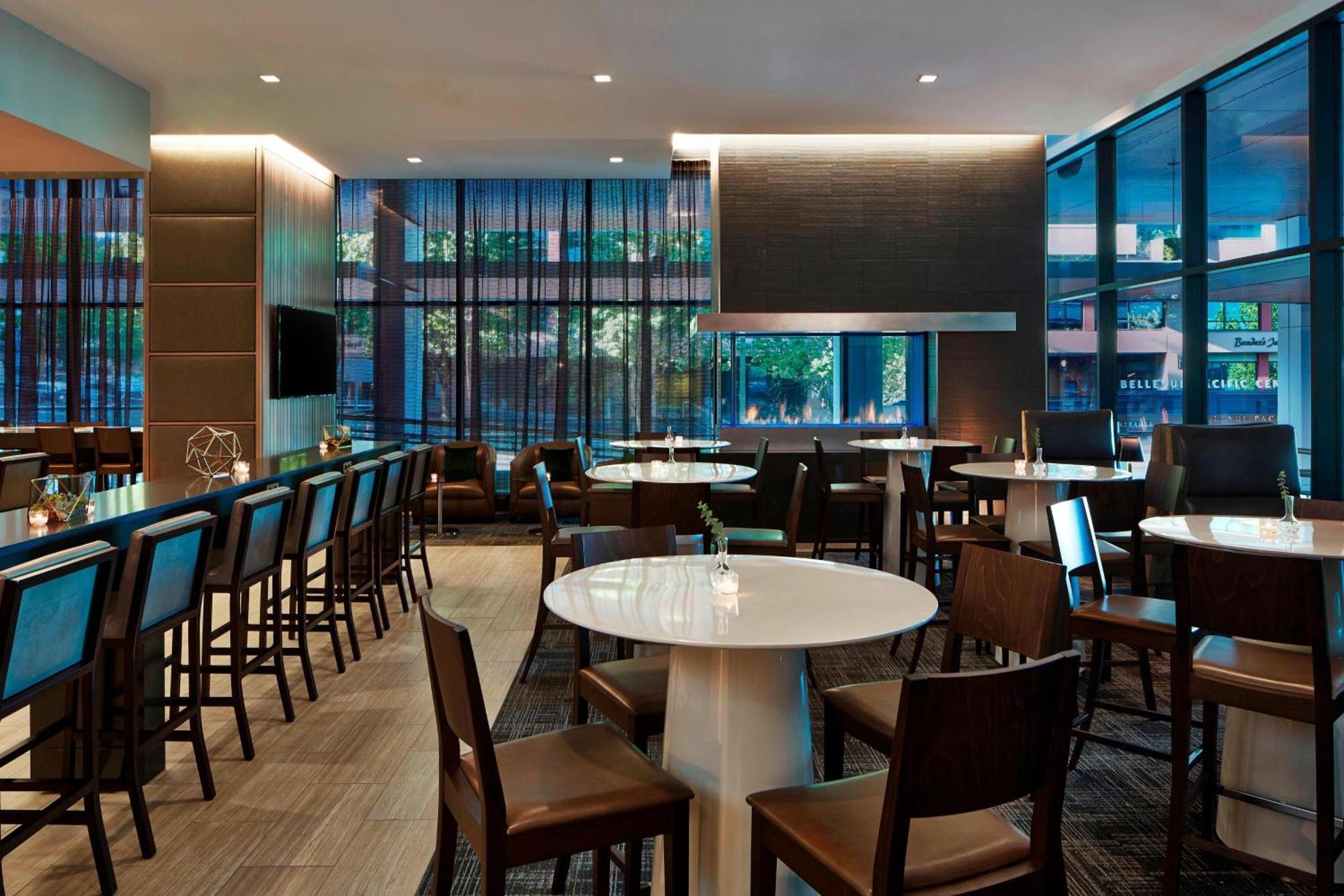 Ac Hotel By Marriott Seattle Bellevue/Downtown Экстерьер фото