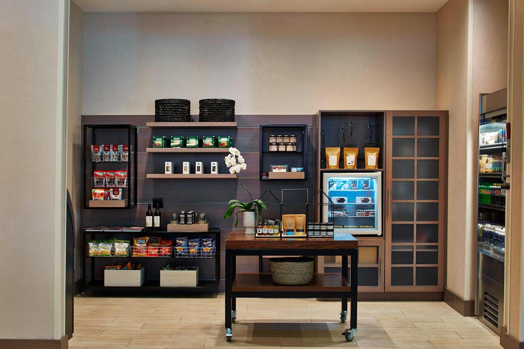 Ac Hotel By Marriott Seattle Bellevue/Downtown Экстерьер фото