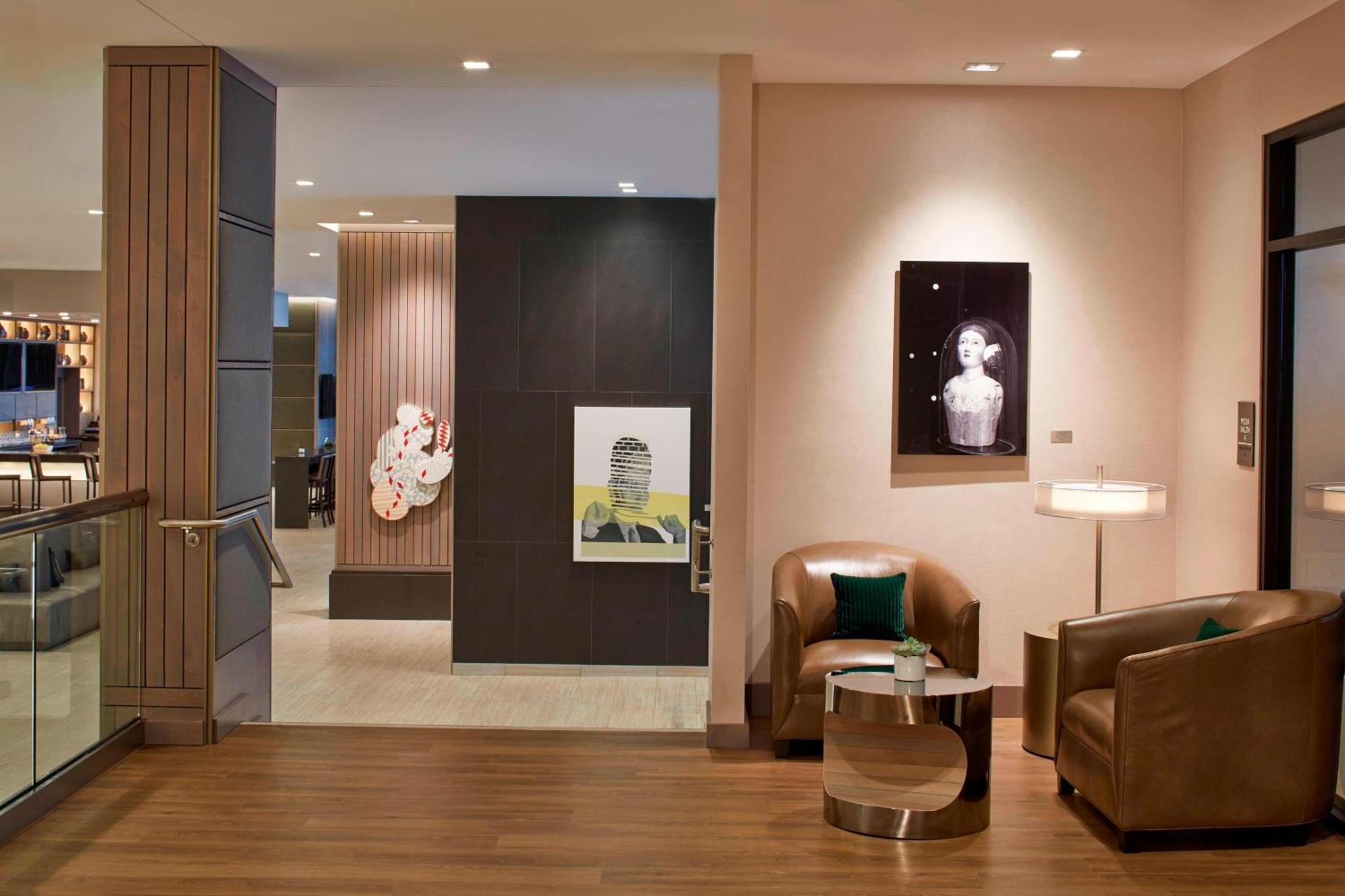 Ac Hotel By Marriott Seattle Bellevue/Downtown Экстерьер фото