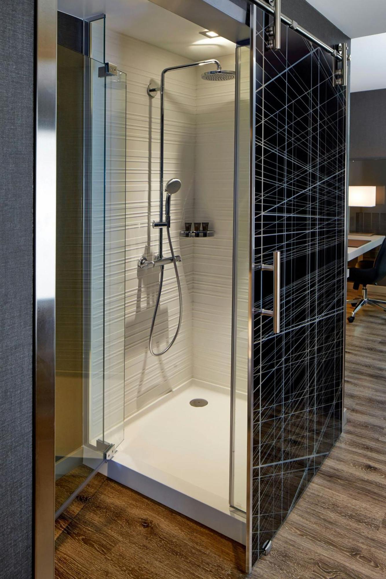 Ac Hotel By Marriott Seattle Bellevue/Downtown Экстерьер фото